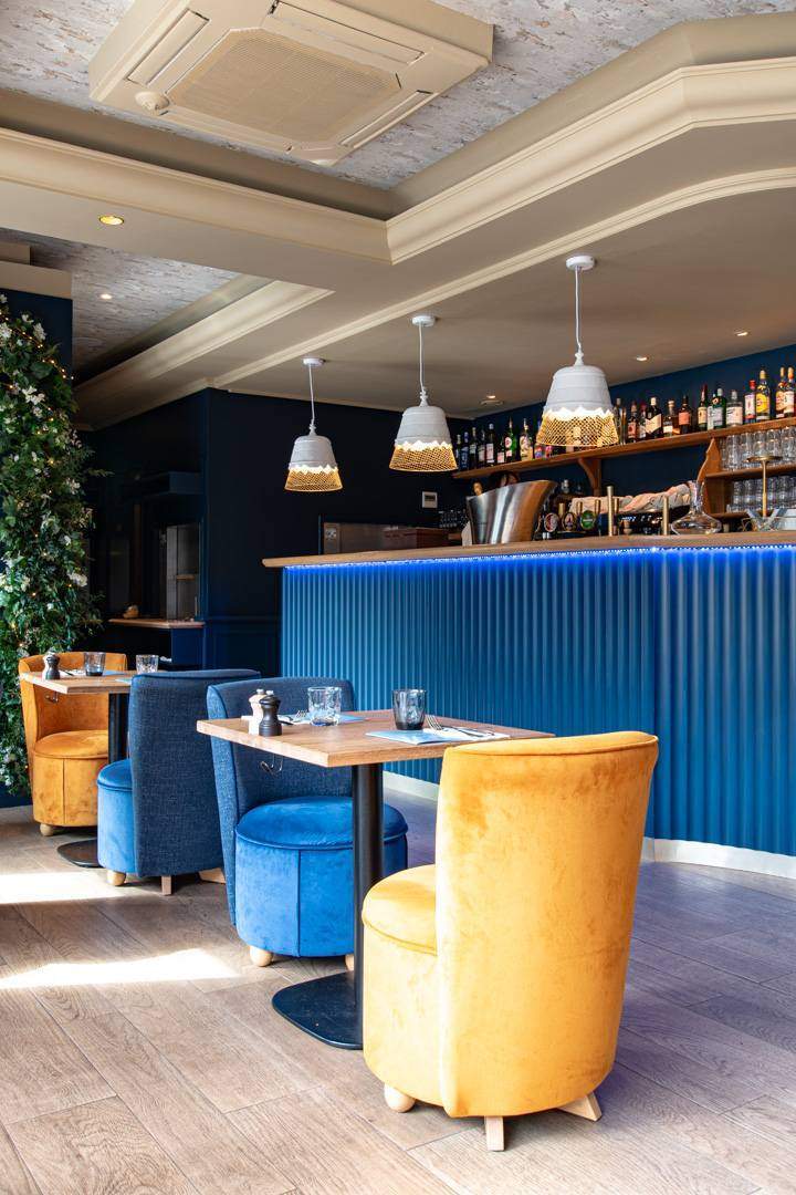 Création d'ambiances uniques grâce à nos solutions de décoration intérieure.